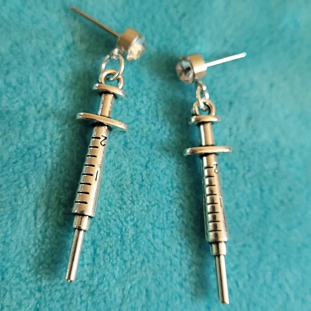 Medical Nurse Earrings - Picture 5 of 9